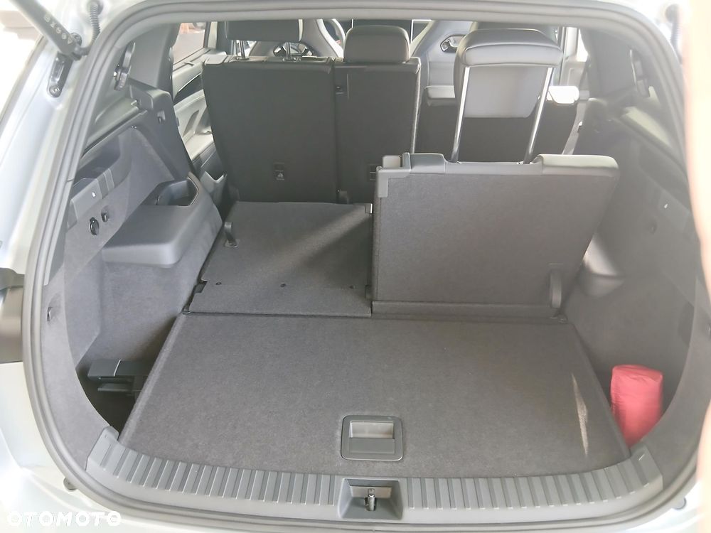 Volkswagen Tayron 2.0 TDI SCR 4Mot R-Line Plus DSG - 18