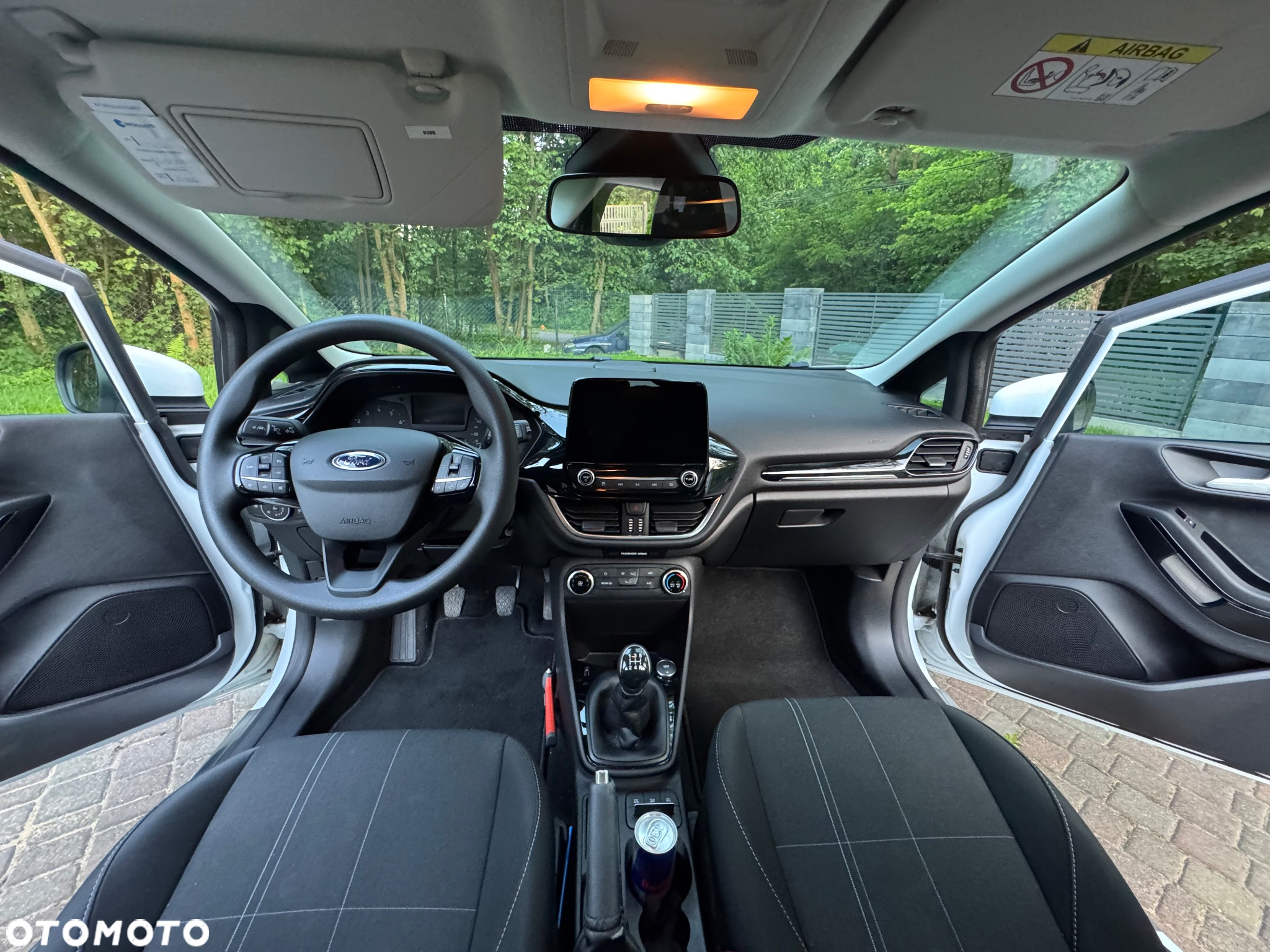 Ford Fiesta - 32