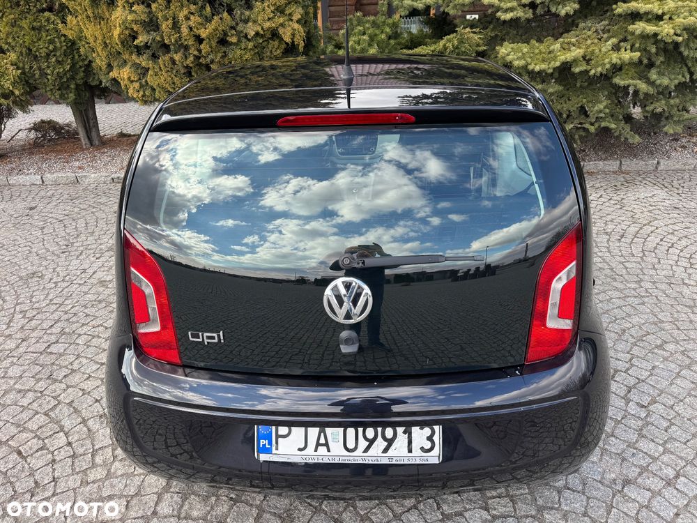 Volkswagen up! black - 11