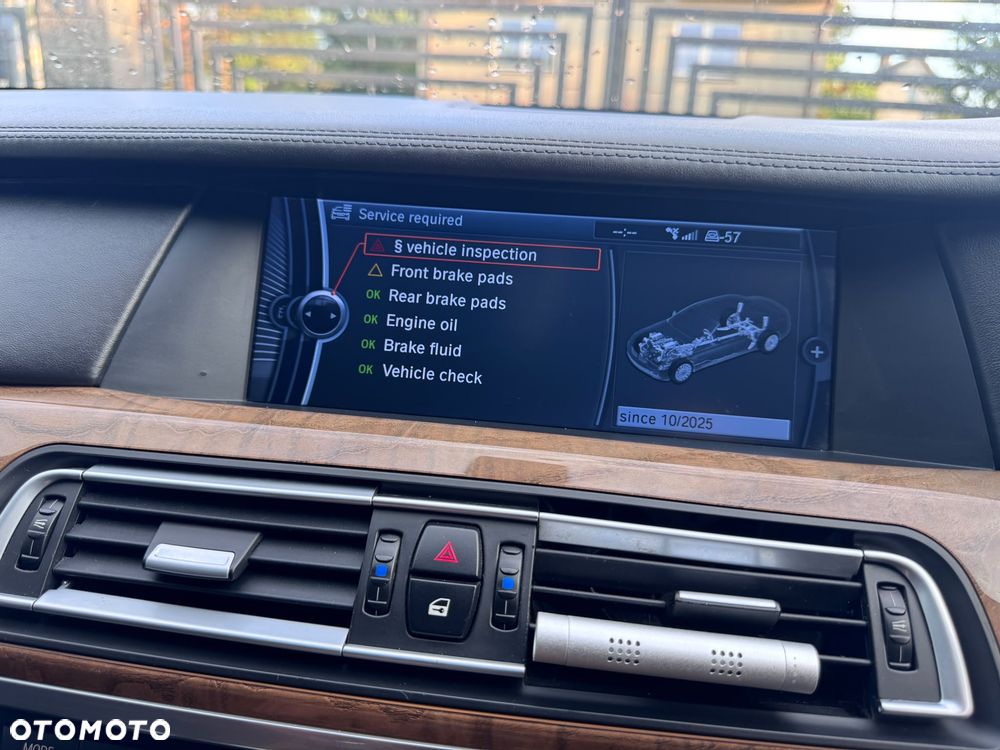 BMW Seria 7 730d L - 36