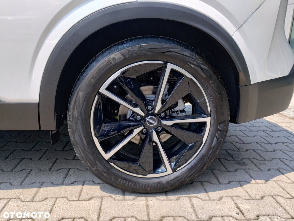 Nissan Qashqai - 14