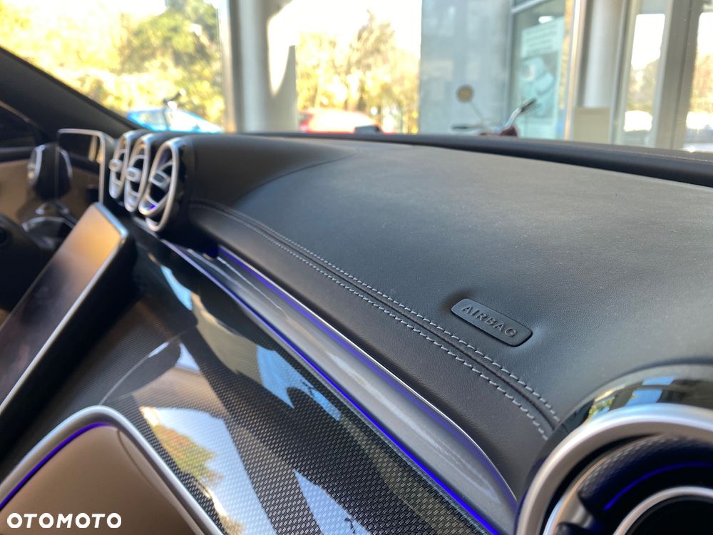 Mercedes-Benz CLE - 33