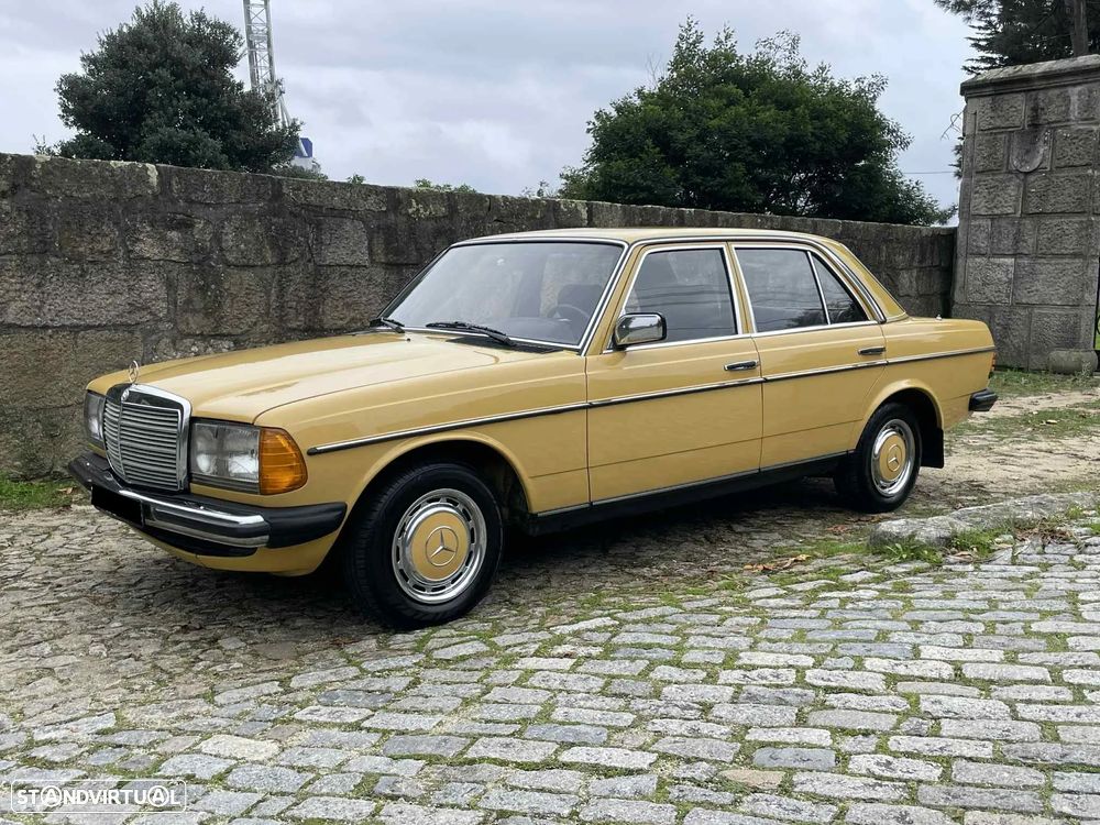 Mercedes-Benz E 200 - 2