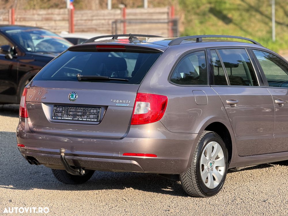Skoda Superb 1.6 TDI Ambition - 6