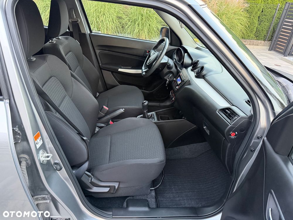 Suzuki Swift 1.2 Dualjet SHVS Premium - 32