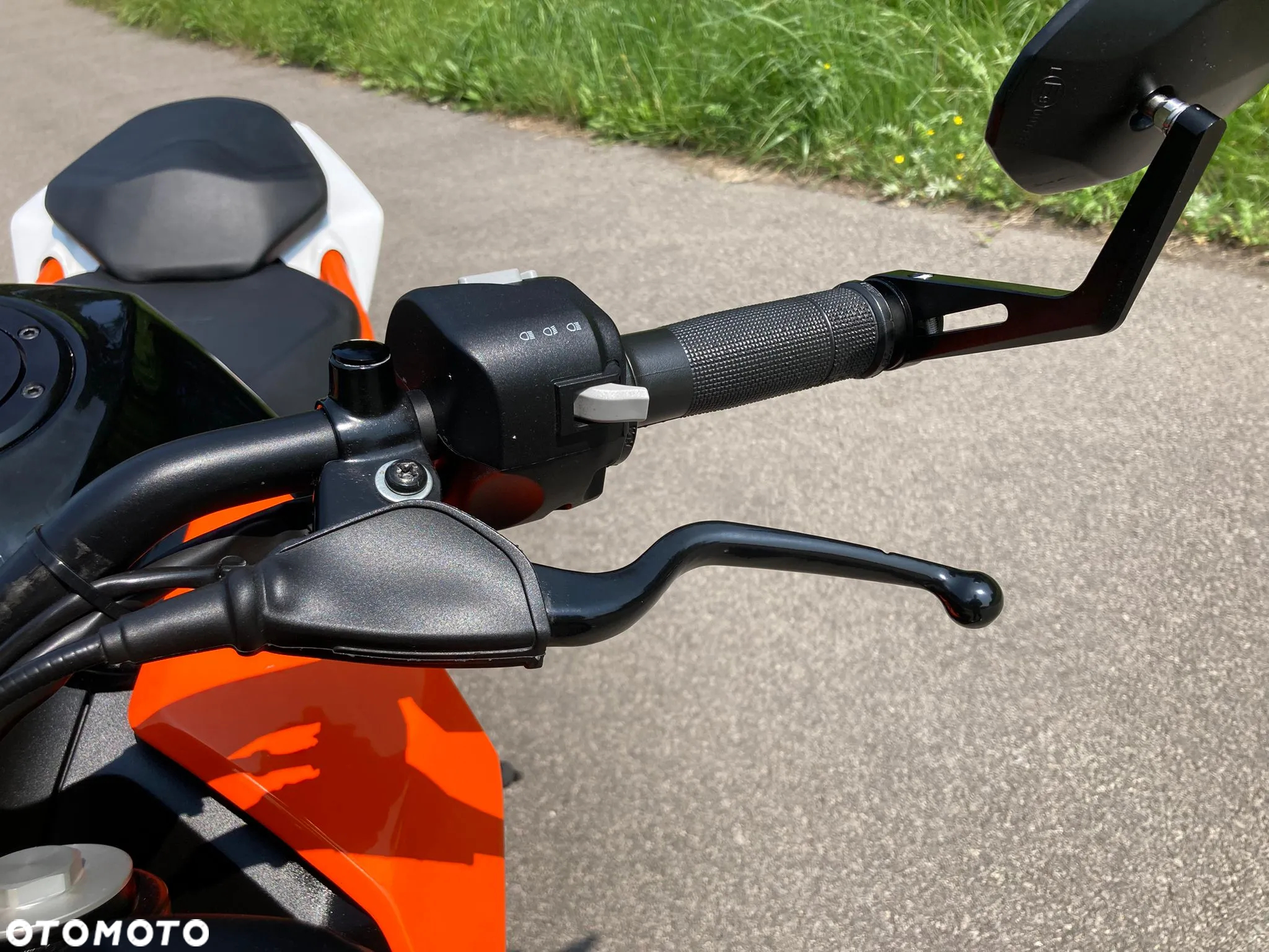 KTM Duke - 16