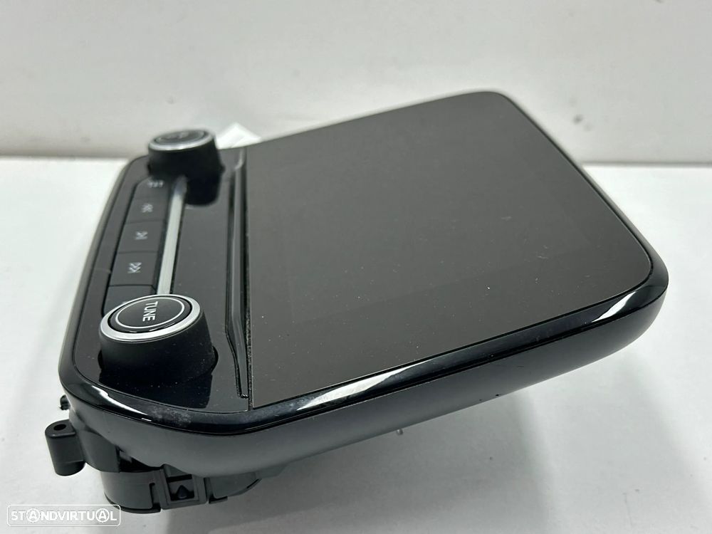 Ecrã / Display - Ford Fiesta VII (2018) - 2