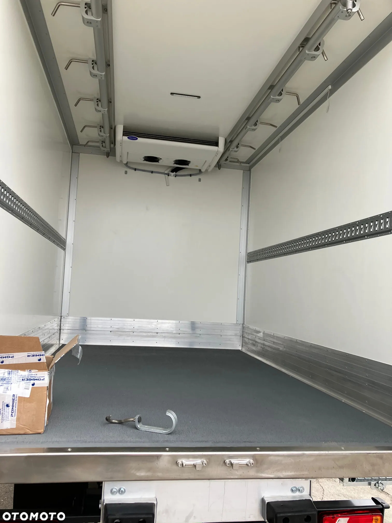 Iveco TYLKO Zabudowa chłodnia hakowa -20/+20C - 15
