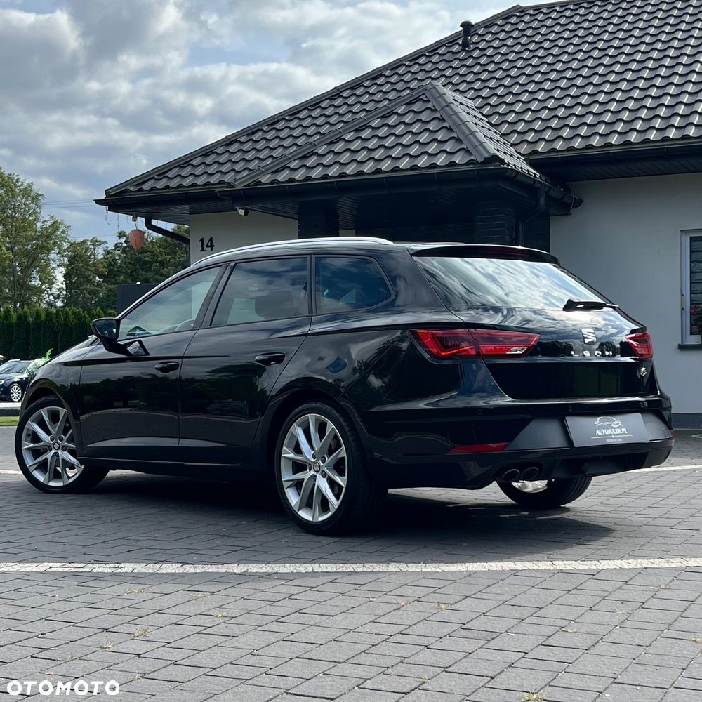 Seat Leon 2.0 TDI DPF Ecomotive DSG FR - 15