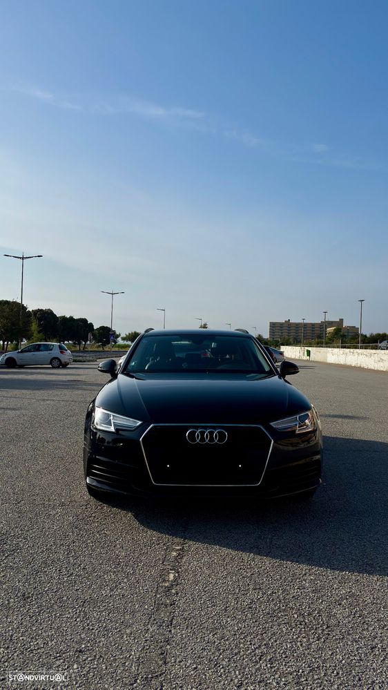 Audi A4 Avant 2.0 TDI S tronic - 1