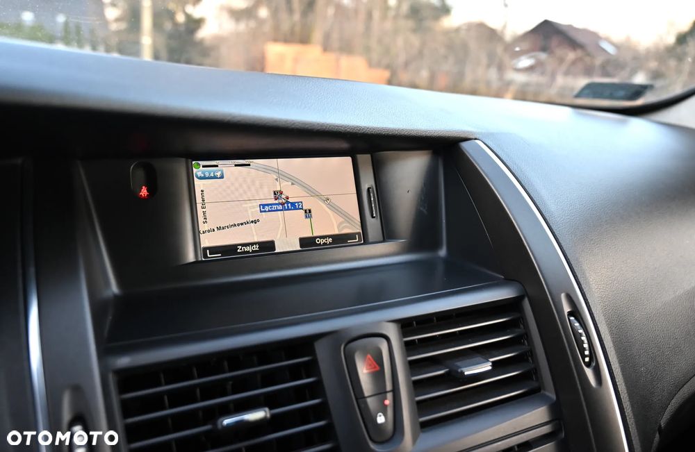Renault Latitude - 27