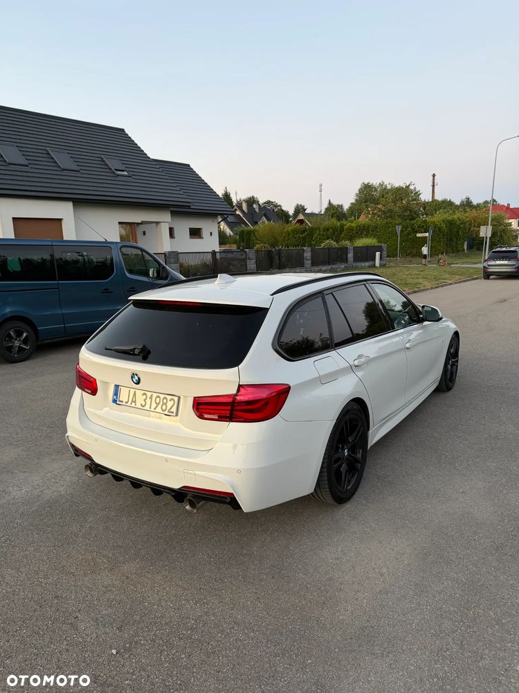 BMW Seria 3 318d M Sport Shadow - 4