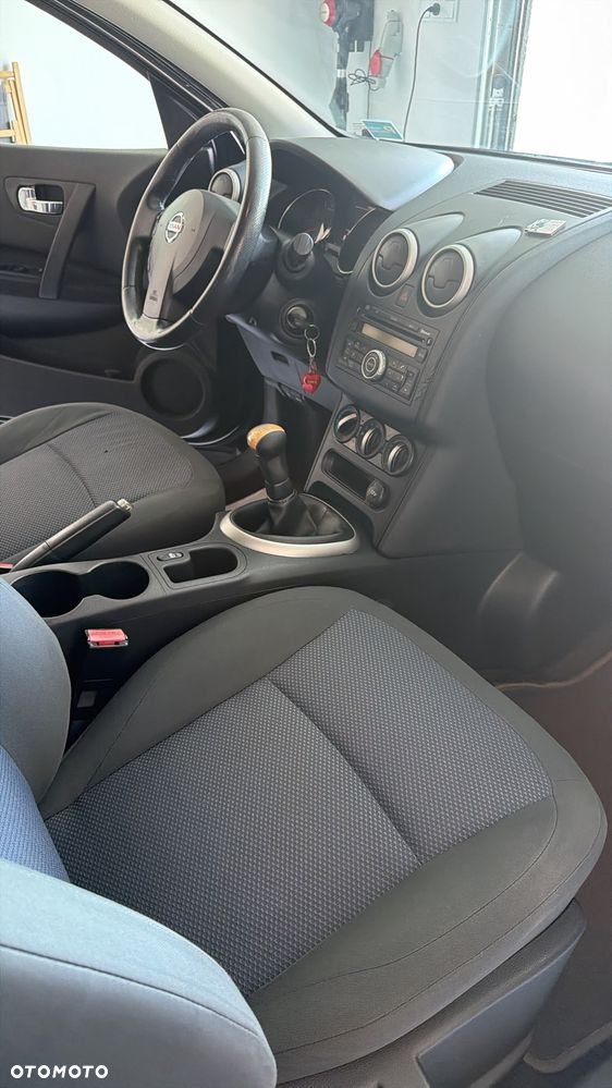 Nissan Qashqai 1.6 360 - 5