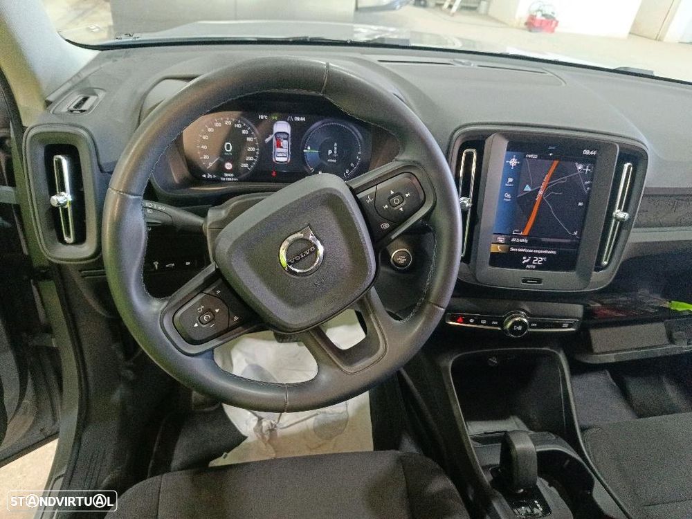Volvo XC 40 1.5 T4 PHEV Essential - 7