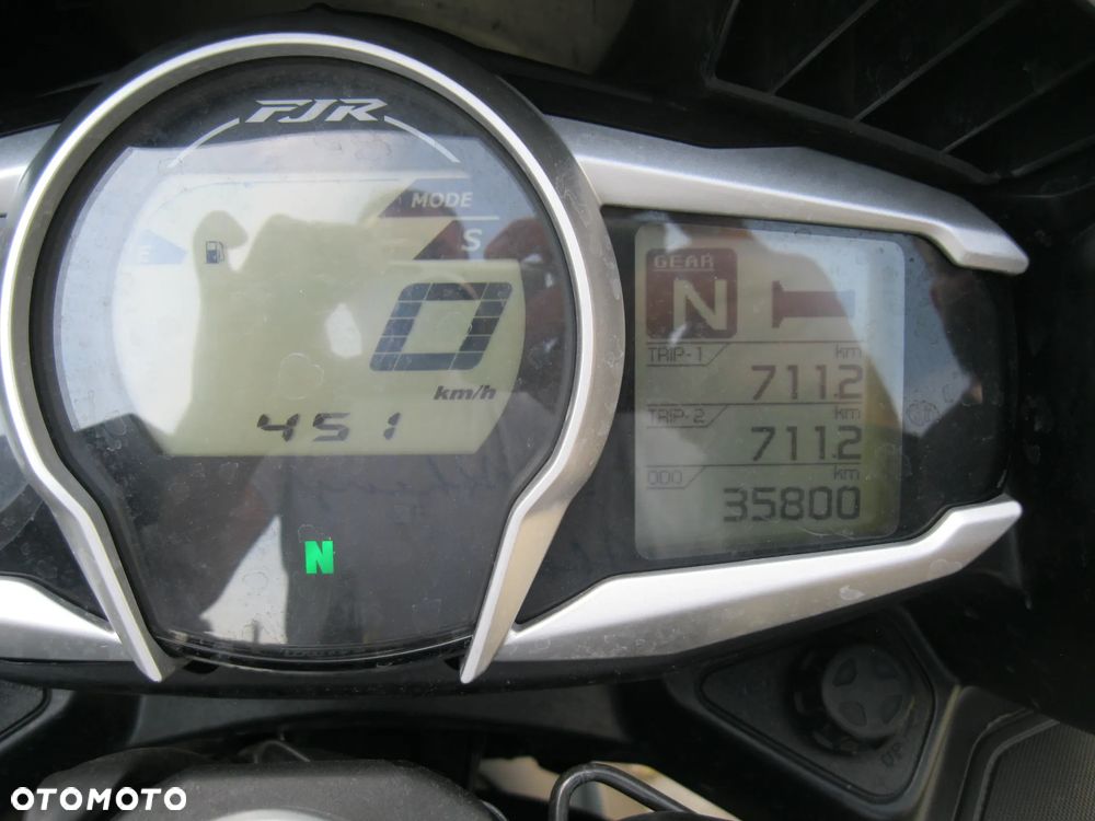 Yamaha FJR - 14
