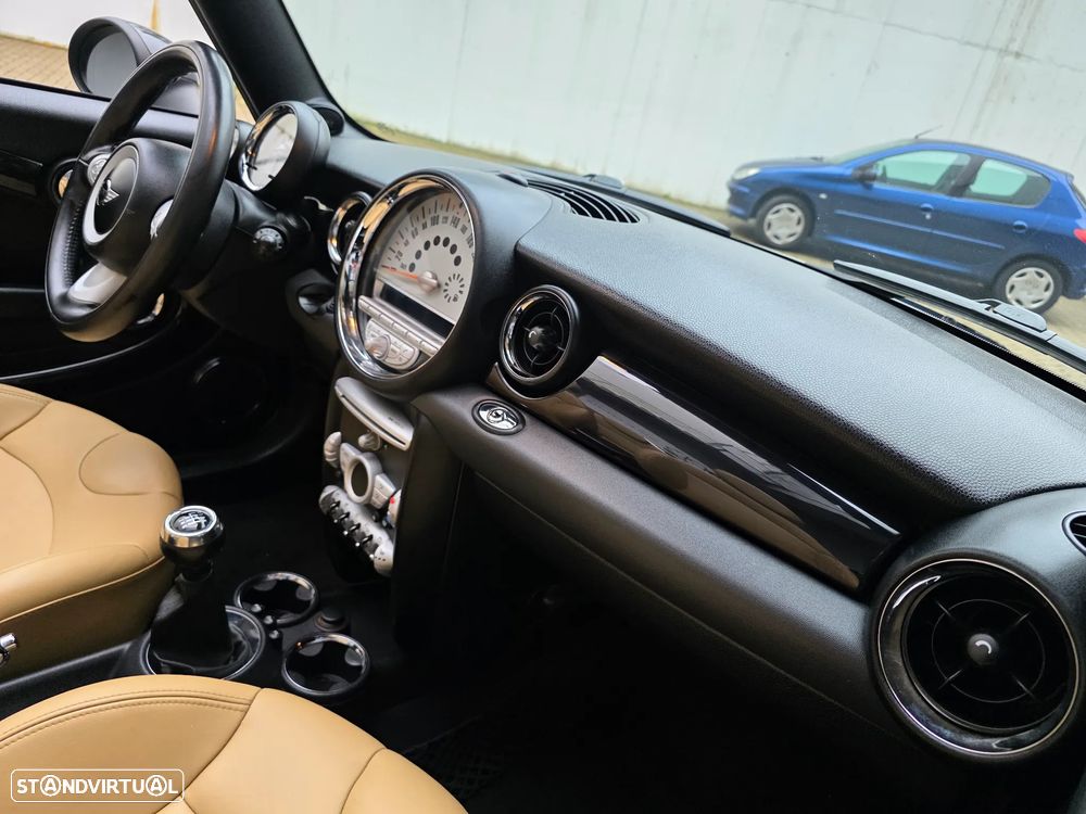 MINI Cabrio Cooper S - 44