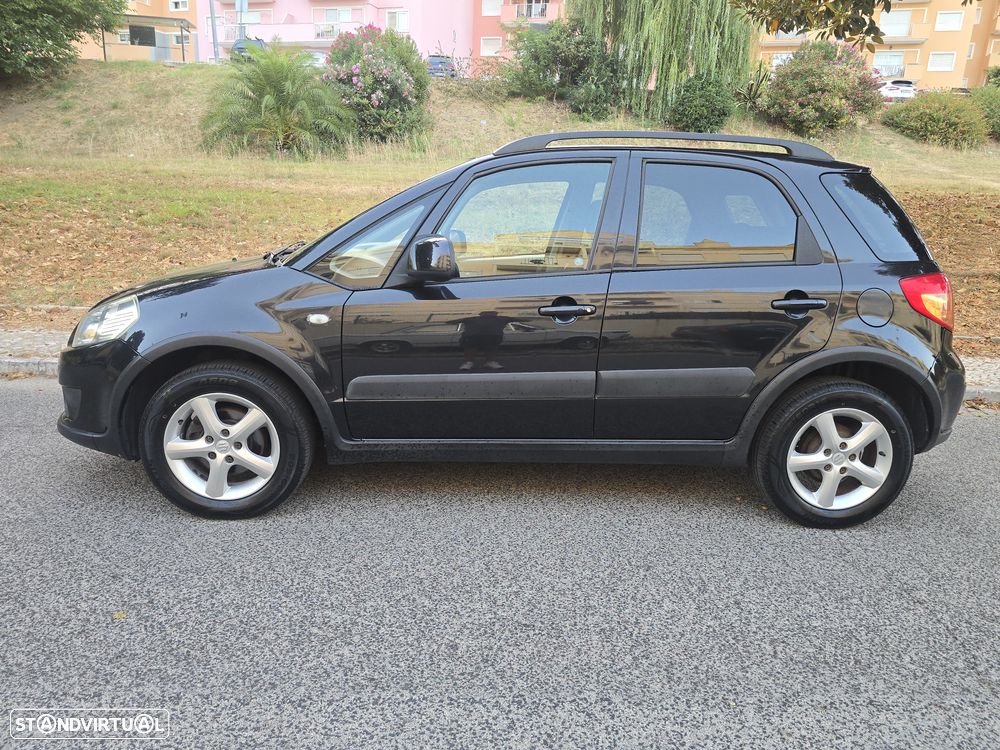 Suzuki SX4 1.5 GLX Outdoor Line - 11