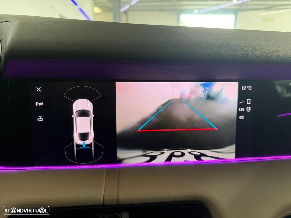 Porsche Taycan Standard - 37