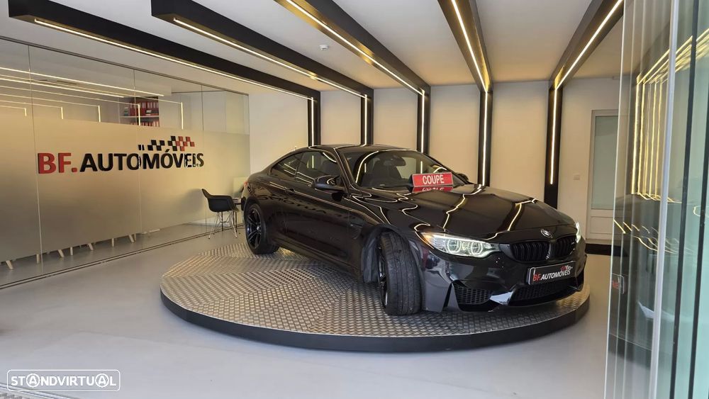 BMW M4 Auto - 5