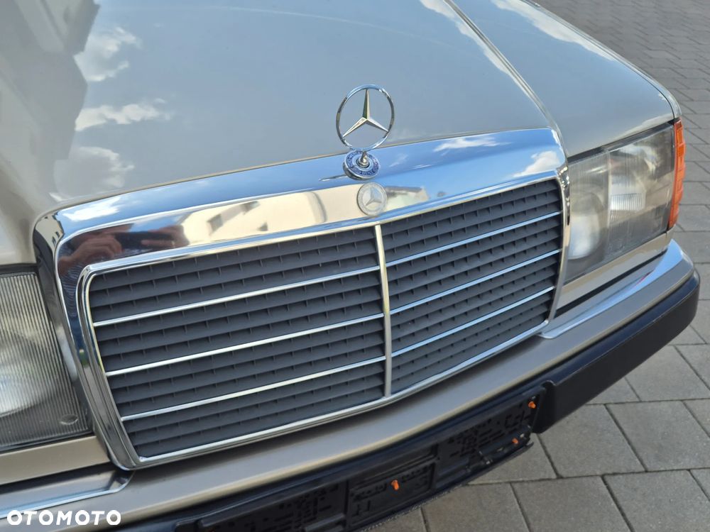 Mercedes-Benz W124 (1984-1993) - 29