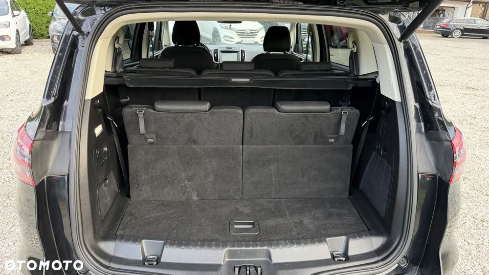 Ford S-Max 2.0 TDCi Trend - 29
