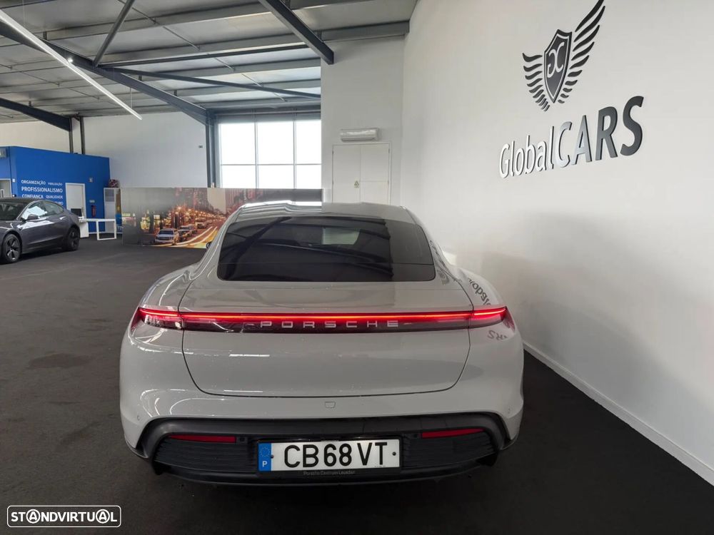 Porsche Taycan Standard - 4