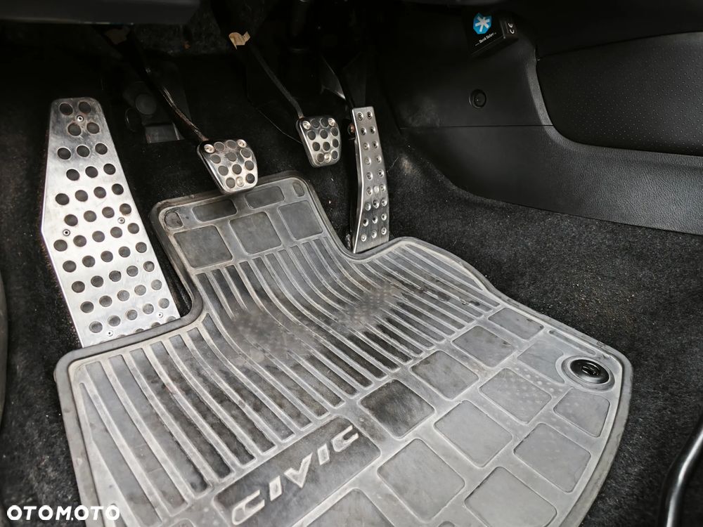 Honda Civic 1.8i-VTEC Sport - 11