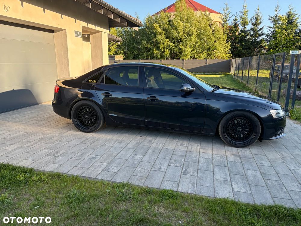 Audi A4 Limousine - 7
