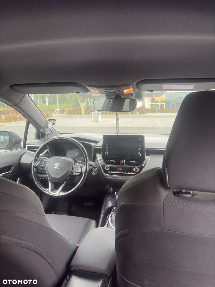Suzuki Swace 1.8 Hybrid Elegance CVT - 18