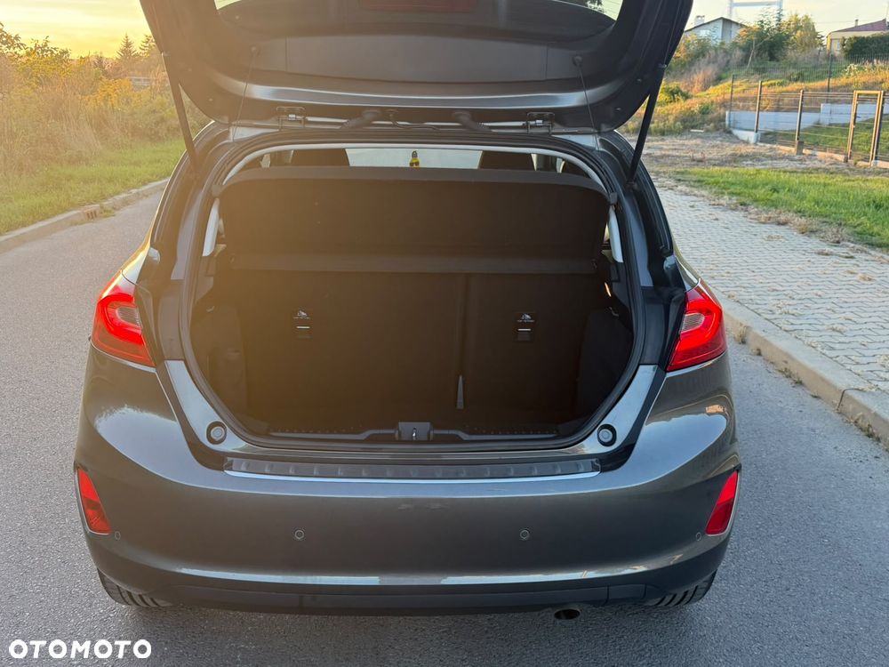 Ford Fiesta - 19