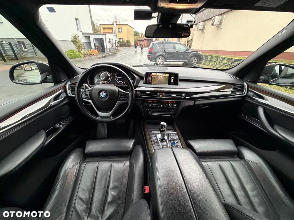 BMW X5 xDrive30d - 23