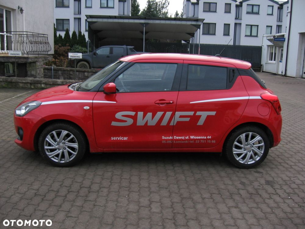 Suzuki Swift 1.2 Dualjet SHVS Premium Plus CVT - 4