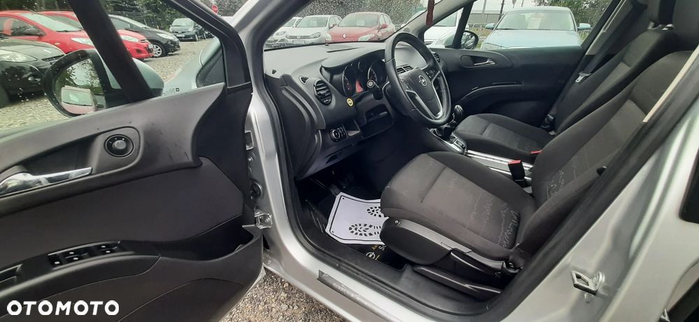 Opel Meriva - 29