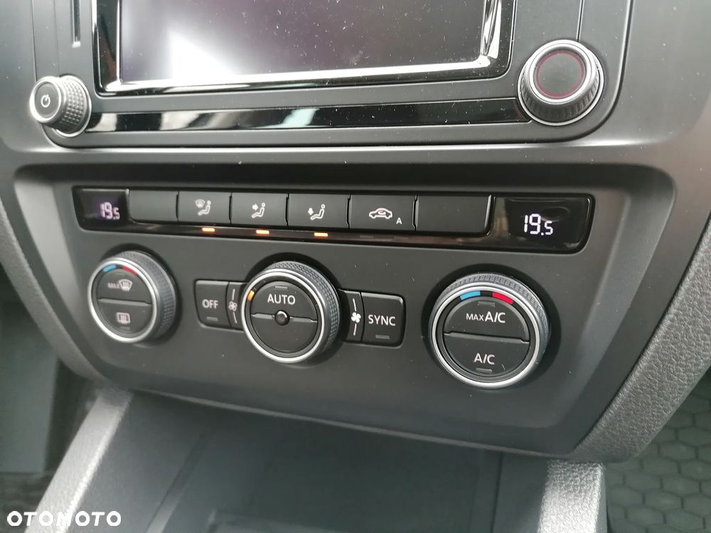 Volkswagen Jetta 1.4 TSI BMT Comfortline - 22