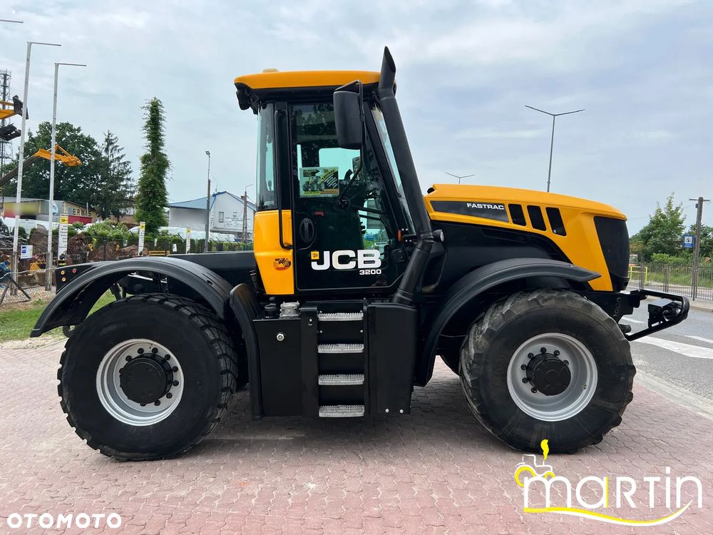 JCB Fastrac 3200 Sisu Xtra - 10