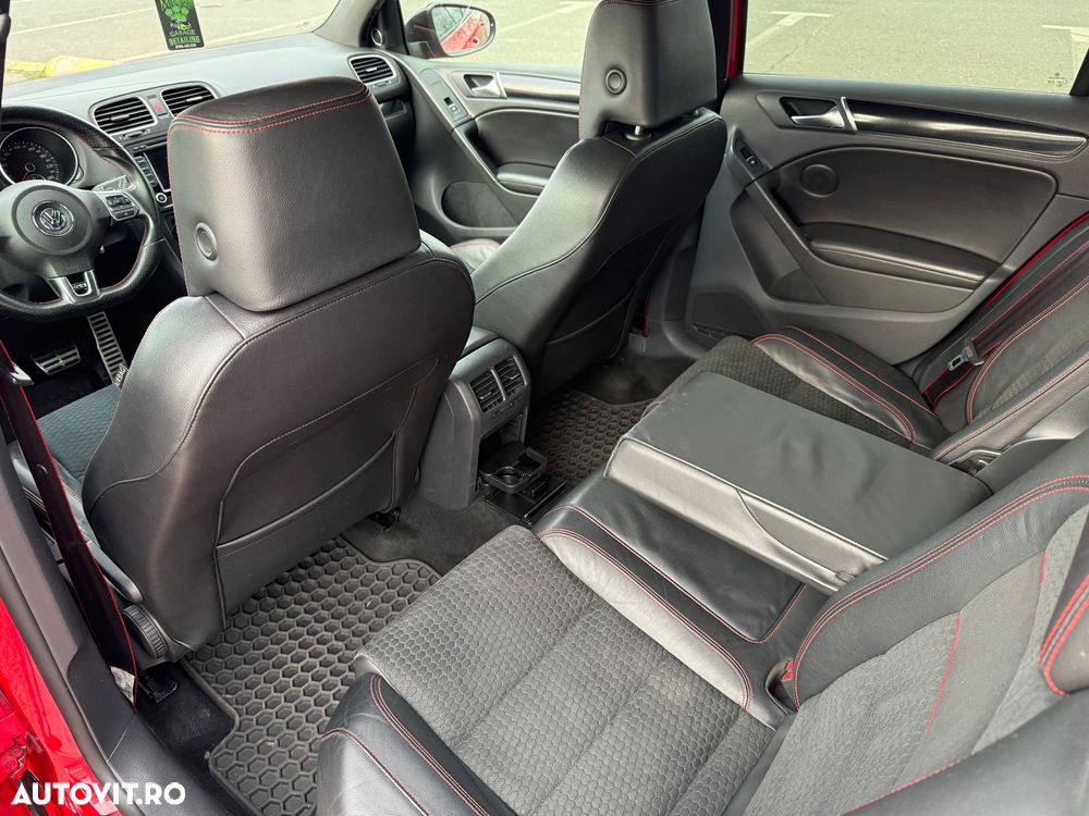 Volkswagen Golf 2.0 TSI GTI 35 Edition DSG - 10