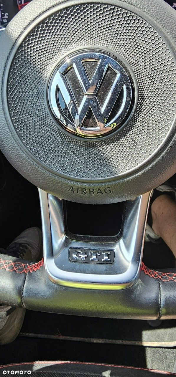 Volkswagen Polo - 20