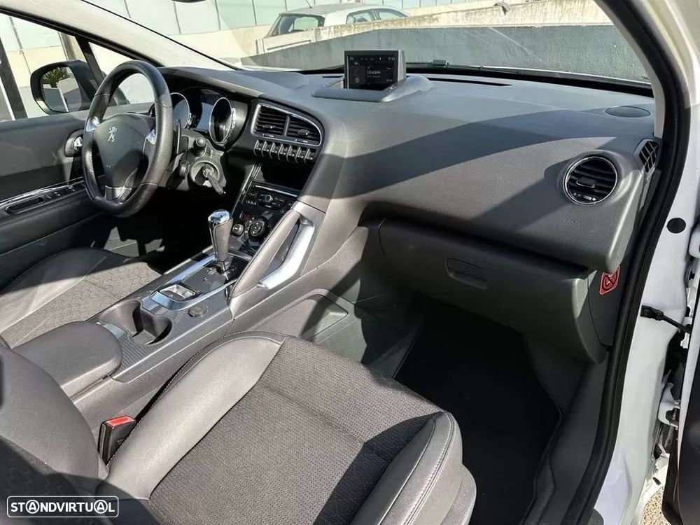 Peugeot 3008 1.6 e-HDi Allure 2-Tronic - 39
