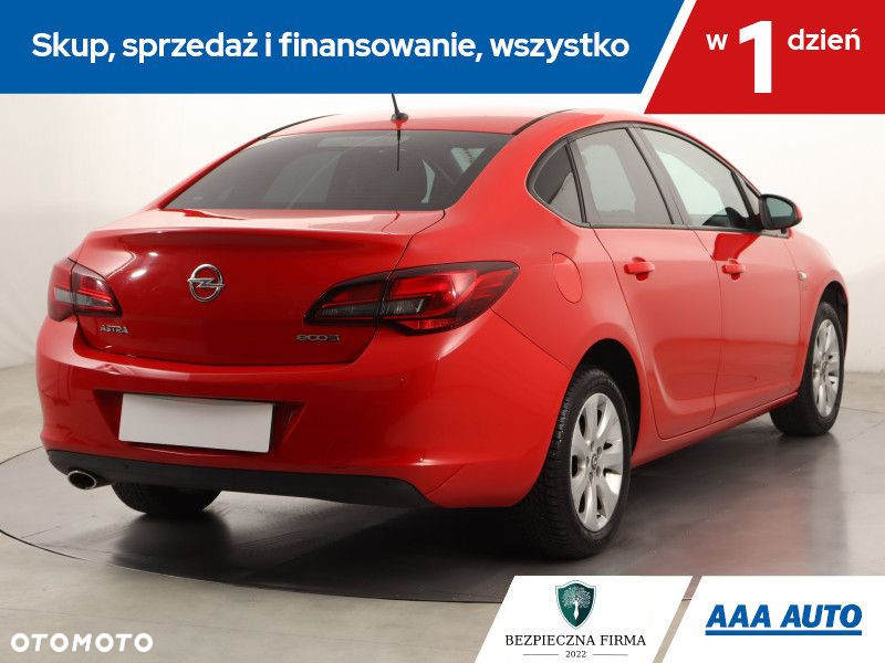 Opel Astra - 6