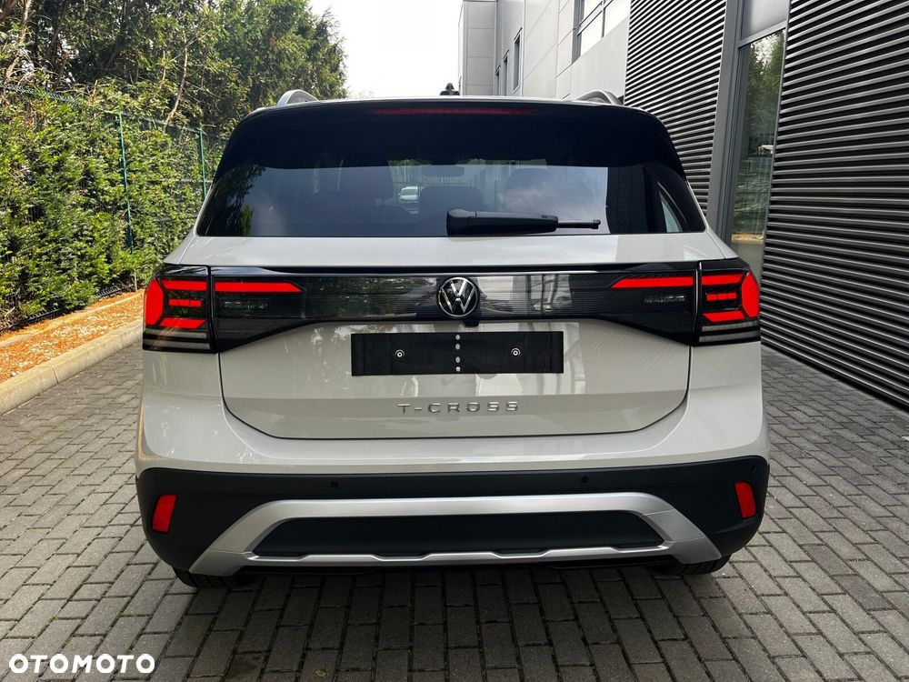 Volkswagen T-Cross - 8