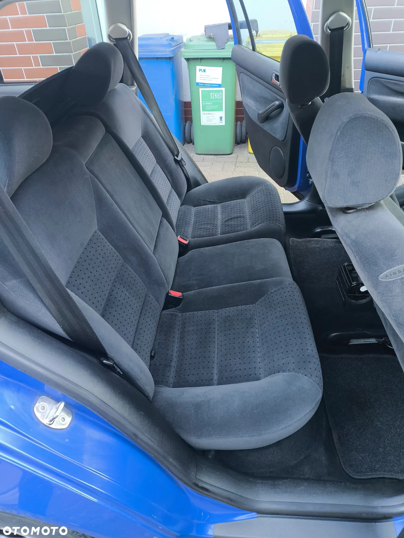 Volkswagen Golf 1.6 - 16