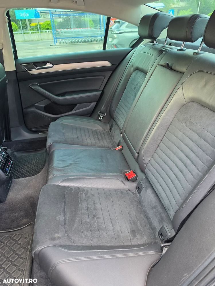Volkswagen Passat - 8
