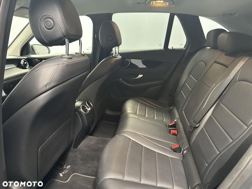 Mercedes-Benz GLC 200 d 4-Matic - 22