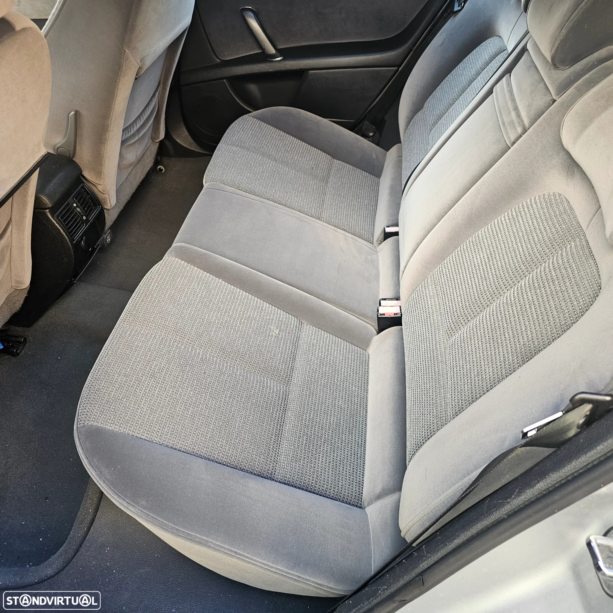 Peugeot 407 SW 1.6 HDi Navteq - 21