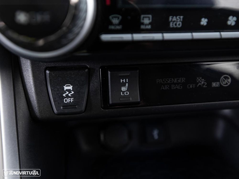 Toyota RAV4 2.5 HDF Exclusive AWD-i - 20