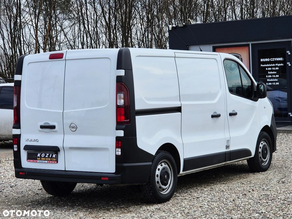 Opel Vivaro - 8