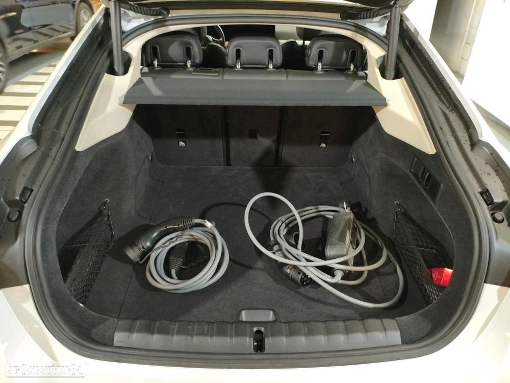 BMW i4 eDrive40 - 10