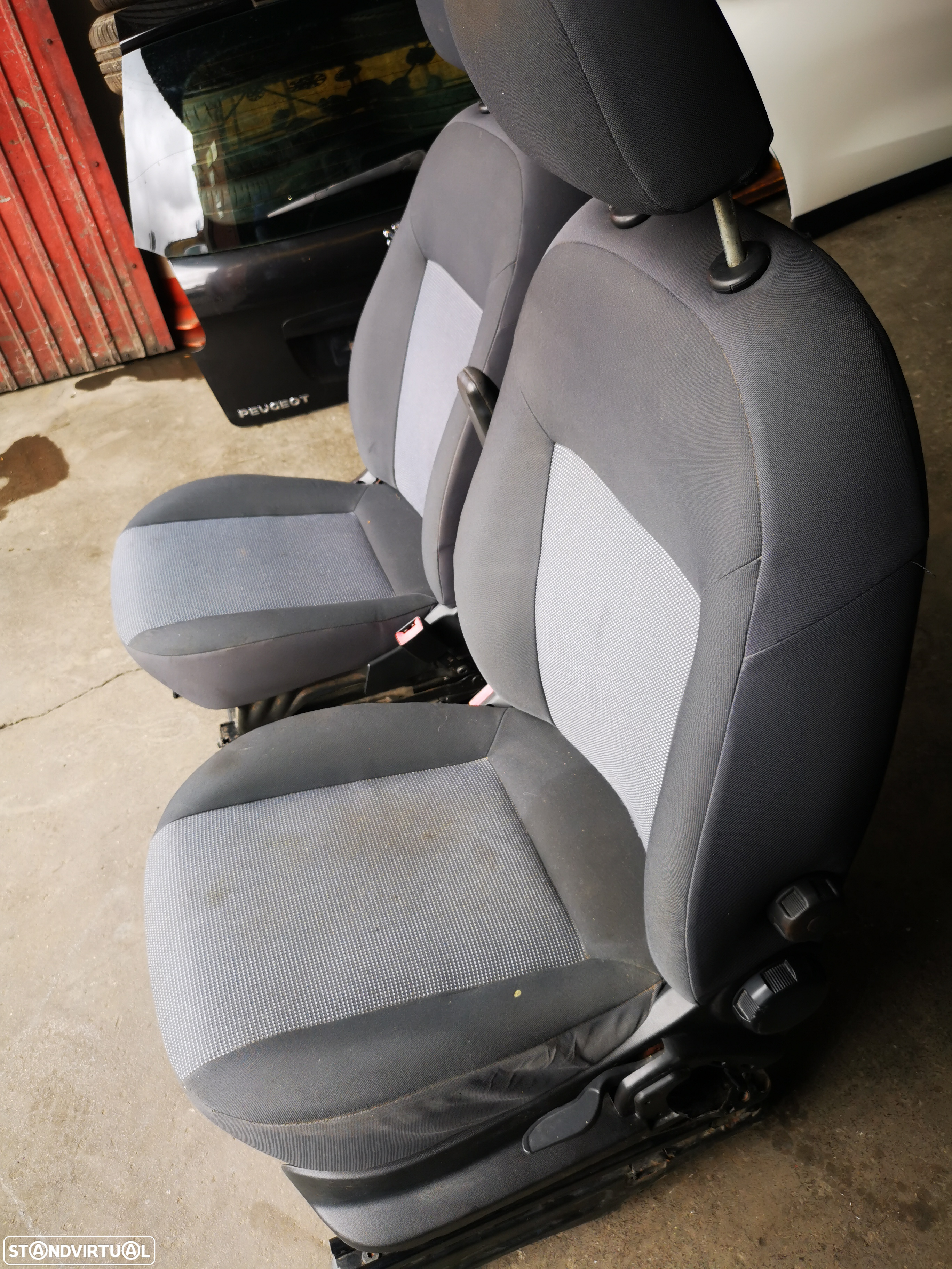 NEMO / BIPPER / FIORINO BANCOS - B040 - 5