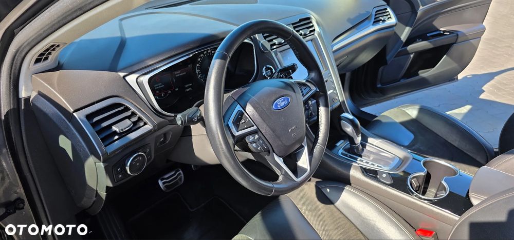 Ford Mondeo 2.0 TDCi ST-Line PowerShift - 13