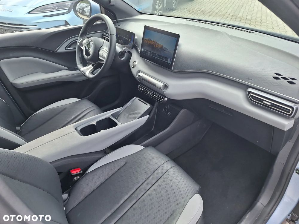 BYD Dolphin Surf 43.2kWh Boost - 11